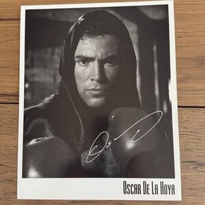 Oscar De La Hoya signed photo poster 8 x 10